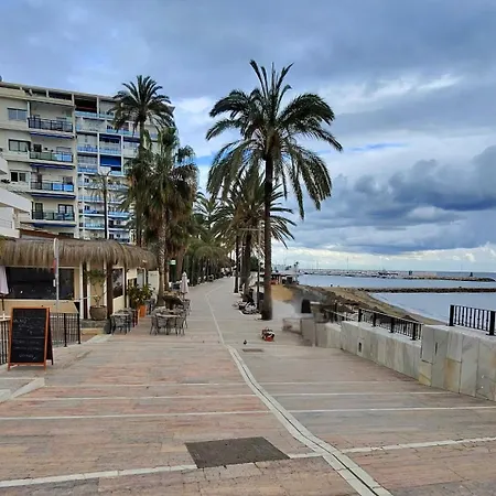 Lägenhet Sea View 2br Beachfront & Cozy Balcony *