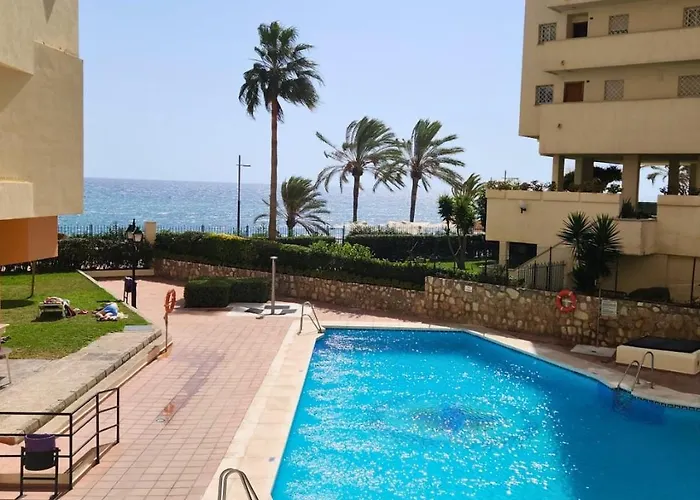 Apartament Sea View 2br Beachfront&cozy Balcony Marbella