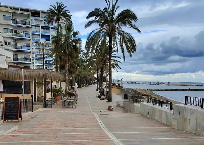 Appartement Sea View 2br Beachfront & Cozy Balcony *